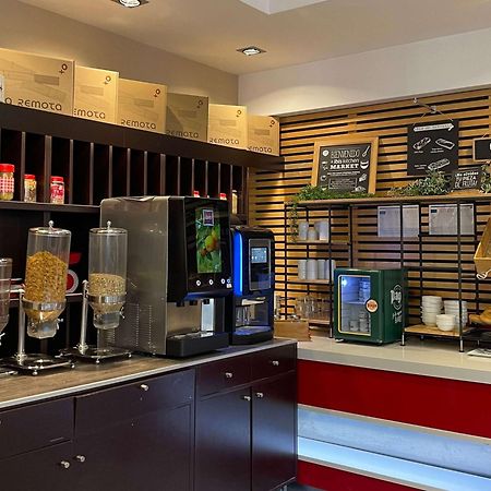 Ibis Budget Girona Costa Brava Exterior photo