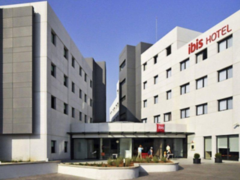 Ibis Budget Girona Costa Brava Exterior photo